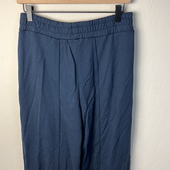 Sweaty Betty Wide Leg Pants - Picture 9 of 10
